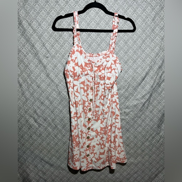 Peach Floral Dress - Picture 1 of 3